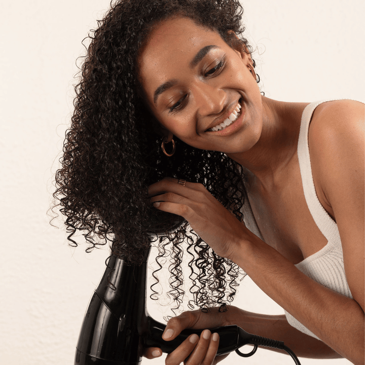 Vos cheveux sont-ils mousseux de temps en temps ?